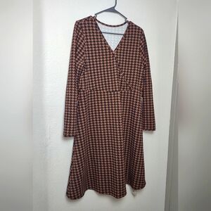 EMERY ROSE Houndstooth V-NECKLong Sleeves Dress in Black and Brown Size XL
